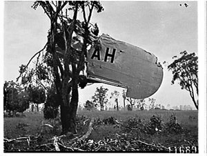 Crash of Pacific Aviation Bristol Freighter VH-AAH, Alb...
