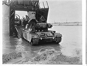 Centurion tanks land on a Newcastle beach from an Army ...