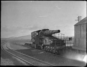 War Memorial's German rail artillery "Big Bertha" on a ...