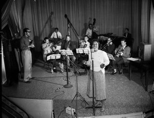 Mabel Scott (blues singer with the Harlem Blackbirds) a...