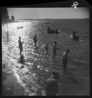 File 03: Fishing at The Entrance, 1950s / photographed ...