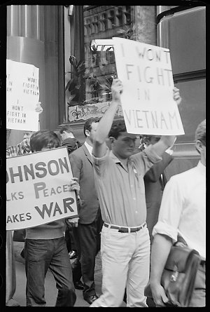 Item 062: Tribune negatives including anti-Vietnam War ...