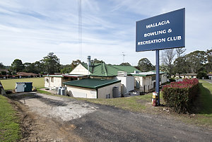 Item 15: Bowling Club, 1-7 Roma Street, Wallacia , NSW,...