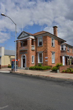Item 20: Medical Centre, 35 Elbow Street, Kempsey, NSW,...