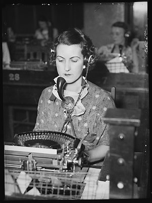 Phonogram girl GPO, 20 December 1937 / photograph by Ch...