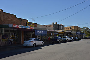 Item 39: Laws Quality Meats, Cameron Street, Wauchope, ...