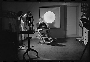 Eye operation (laser), RPA, 6 July 1966 / photographs b...