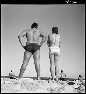 File 19: 'At Bondi', [1939] / photographed by Max Dupai...