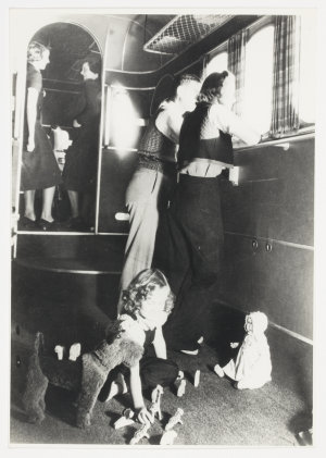 Sir Hudson Fysh - photographs from Qantas at war, 1934-...