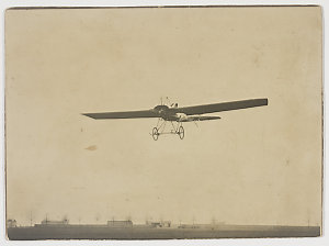Sir Hudson Fysh - photographs, named aeroplanes, 1912-1...