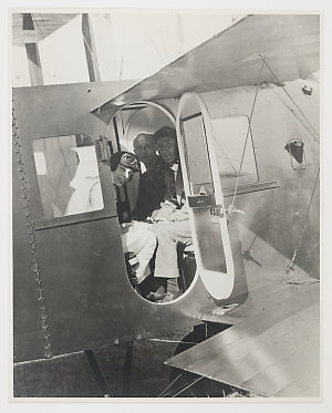 Sir Hudson Fysh - photographs, named aeroplanes, 1912-1...