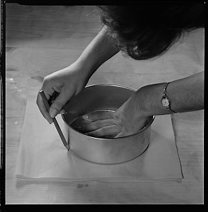 Lessons in cake making, 25 March 1965 / photographs by ...
