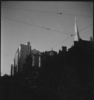 File 53: Buildings, Elizabeth St, [1930s-1940s] / photo...