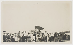 Sir Hudson Fysh - photographs, airmail, 1922-1929