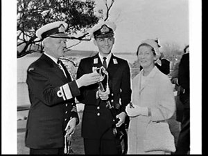 Admiral presents memorial sword to RAN cadet officers, ...