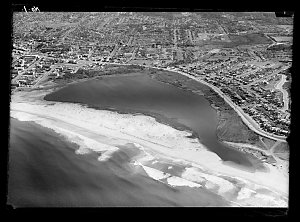 Item 86: Milton Kent aerial views of Dee Why, Padstow, ...
