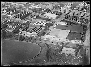 Item 33: Milton Kent aerial views of Alexandria, Waterl...