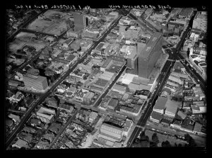 Item 41: Milton Kent aerial views of North Sydney, Pads...