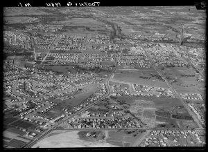 Item 44: Milton Kent views of Green Valley, Macquarie P...