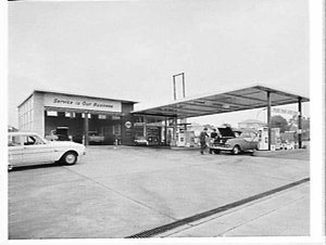 Shell Auto Port service station, Wiley Park