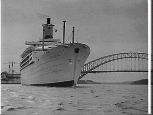 Depature of P. & O. liner Orsova, Sydney Harbour