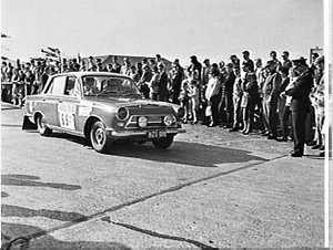Start of the 1964 Ampol Trial, Bondi Beach