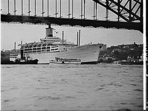Depature of P. & O. liner Orsova, Sydney Harbour