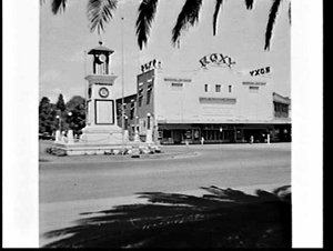 Roxy Theatre cinema and war memorial, Leeton