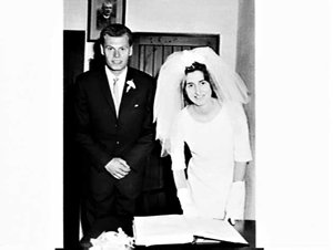 Wedding, Harold Roots' (of the Country Press Associatio...