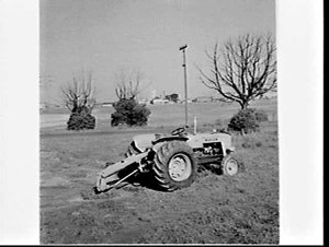 Fiat tractors and bulldozers, Lidcombe