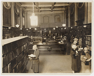 [Interior of Sydney Mechanics' School of Arts Library]
