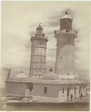 [Macquarie Lighthouse, Vaucluse N.S.W. : old and new si...