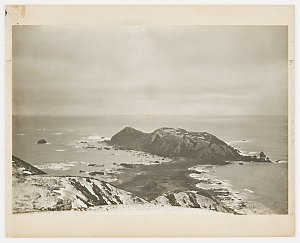 Item 1647: Macquarie Island. Its geography and geology....