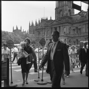 File 05: People, shopping, 1960s / photographed by Max ...