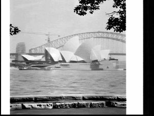 Sydney Opera House and Harbour Bridge from the eastern ...
