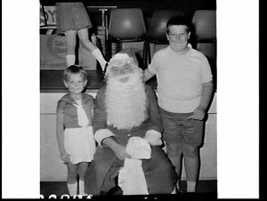 Hawker de Havilland children's Christmas party, Luna Pa...