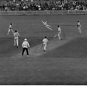Sheffield Shield Cricket 1962, New South Wales versus V...