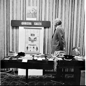 Governor-General Sir Zelman Cowen opens the new Padding...
