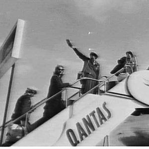 Australian Olympic Team leaves for Rome on a Qantas 707 flight, Mascot