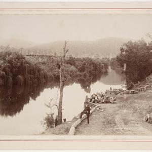 The Wharf, Paterson ; On the Paterson River ; Gresford ...