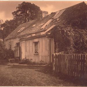 [Old cottage] / H. Cazneaux