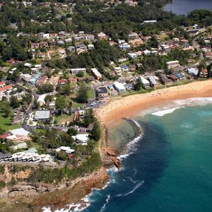 Aerial photographs of Avoca Beach, New South Wales, 27 March 2005 / by Daryl Jones
