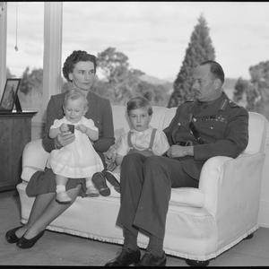 File 04: Royal family group in sunroom, August 1945 / p...
