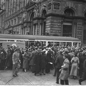 Tram smash in King Street