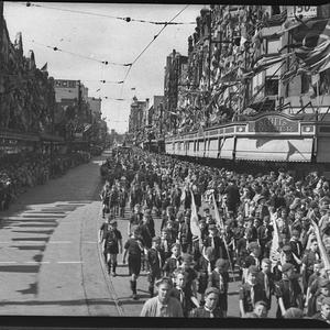 Newcastle's 150th anniversary procession