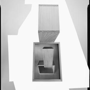 File 08: Variations on a box, November 1982 / photograp...