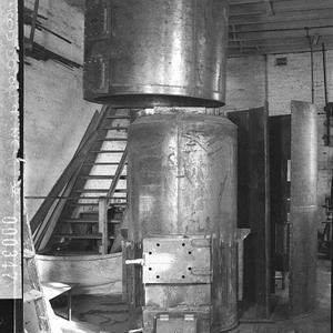 Metal hoppers