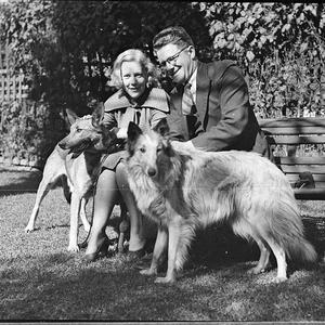 Mackie & Hobbs dogs home