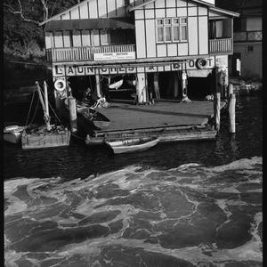 File 07: Mosman Bay boatshed, [1930s-1940s] / photograp...