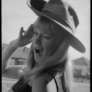 Singer "Little Pattie", 15 October 1966 / photographs b...